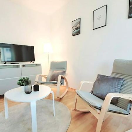 Gemuetliches Helles Appartement Dresda Exterior foto